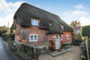8 Little Thatch, East Dean Road, West Dean, Salisbury SP5 1JA