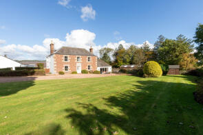 Wester Nether Urquhart House, Station Road, Strathmiglo, Gateside KY14 7RR