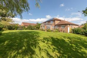 2 Moorfield House, Low Pastures, Morpeth NE65 9LZ
