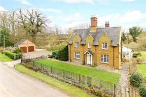 The Quarries, New Road, Northampton NN7 4EJ