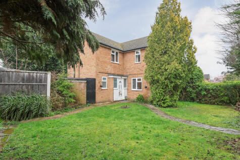 Friars Orchard, Fetcham, Leatherhead, Surrey, KT22