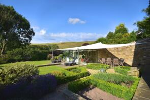 Tunstead House, Edale Road, High Peak SK22 2LL