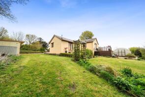 Broadgate Barn, Llannon Road, Pontyberem, Llanelli SA15 5NF