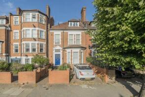 Flat 3, 2c, Blenheim Gardens, London NW2 4NS