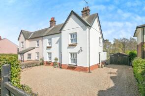 Sunnydene, Ipswich Road, Ipswich IP9 2QR