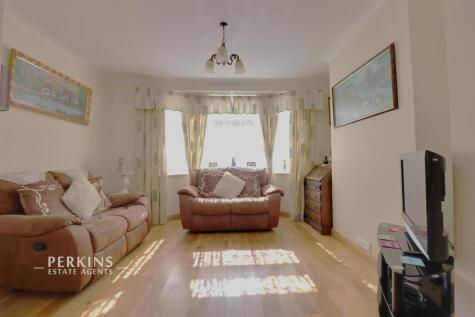 Greenford, UB6