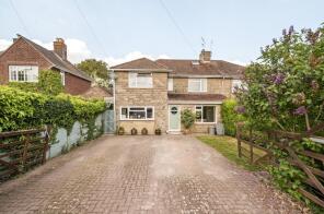 24, Stallpits Road, Shrivenham, Swindon SN6 8BG