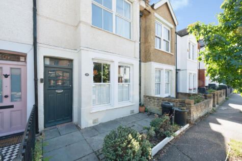 Gould Road, TWICKENHAM, TW2 6RN