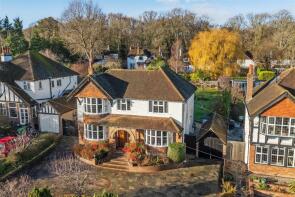 46, Sunnybank, Epsom KT18 7DX