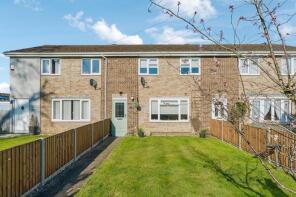 25, Howitts Lane, St. Neots PE19 2JA