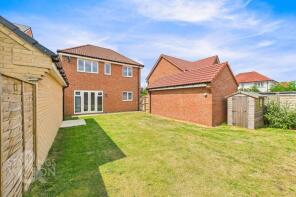 11, Welham Close, Stowmarket IP14 3FJ