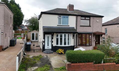 Lyndhurst Avenue, Blackburn, BB1