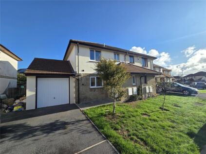 Tredinnick Wood Close, Helston, Cornwall, TR13