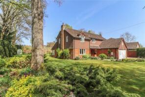 Fairfield, Newbury Hill, Andover SP11 0RW