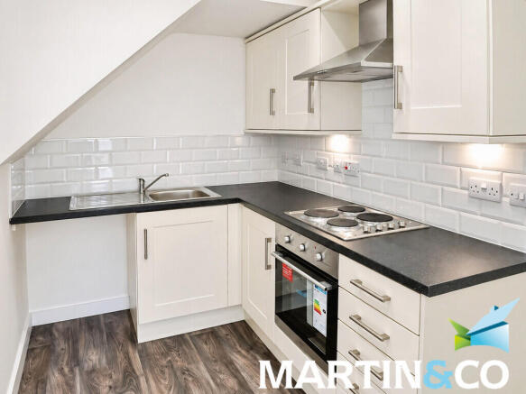 c7ba377f-Kitchen