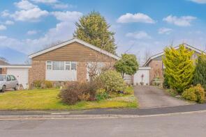 11, Vale Leaze, Chippenham SN15 5JS