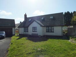 8, Milton Meadows, Milton, Tenby SA70 8PL