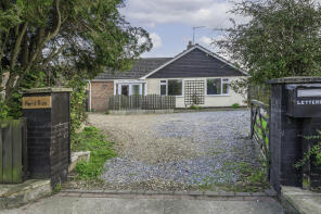 April Rise, Chapel Road, Beccles NR34 7UU