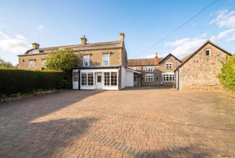 Churchill**4 Bedroom Cottage**Development Potential/Planning Granted**Fantastic Opportunity**Large Garden**