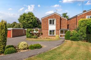 1, Farm Close, Horsham RH12 3QT