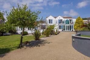 The Cherries, Beach Road, Penarth CF64 5UG