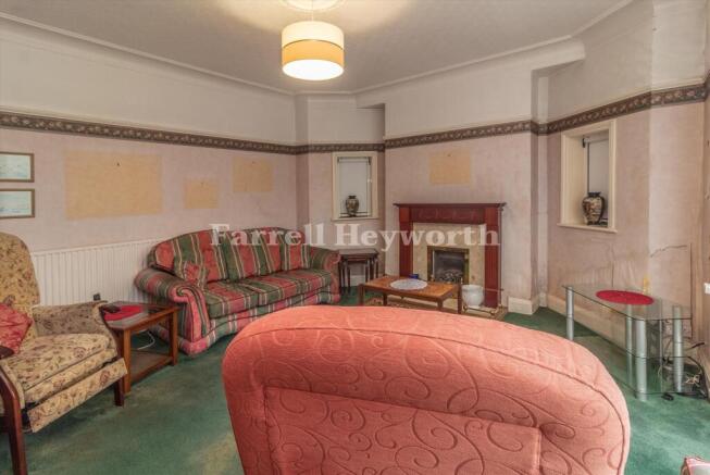 Lounge T202606191237.jpg
