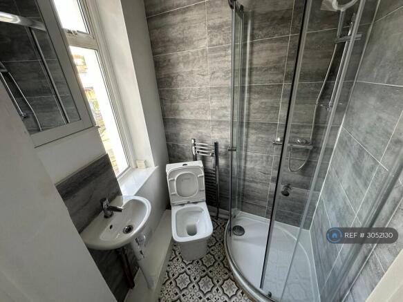 Bedroom With Private Ensuite