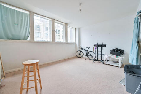 Newington Causeway, London, SE1, Elephant and Castle, London, SE1
