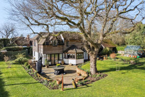 Crocketts, Crocketts Lane, Great Missenden HP16 9JR