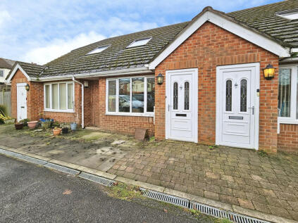Norfolk Gardens, Heywood