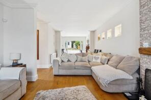 84, Southfield Avenue, Watford WD24 7DU