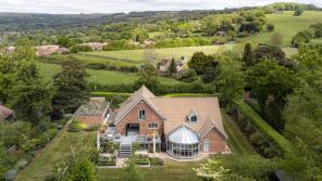 The Oaks, Harp Hill, Charlton Kings, Cheltenham GL52 6PR