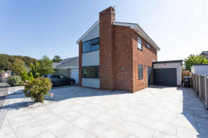 28, Greenwich Drive, Lytham St. Annes FY8 4QT