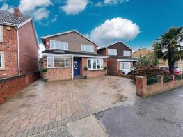 The Cairns, Hillcrest Road, Stanford-le-hope SS17 8NG