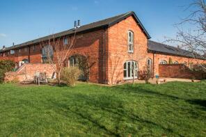 3, Netherstead Court, Morton Bagot Road, Studley B80 7FG