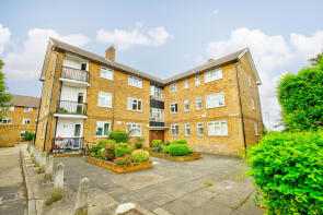 3, Vicarage Court, Vicarage Road, Woodford Green IG8 8NJ
