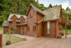 Guay Lodge, Ballinluig, Guay PH9 0NT