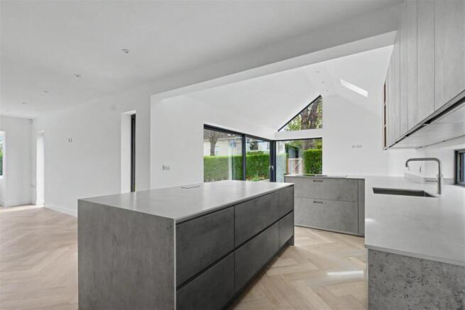 Openned Planned Kitchen Living_5.jpeg