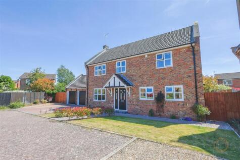 Estella Way, Spalding
