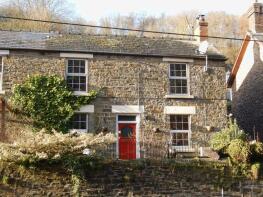 Hazeldene, B4234 From Junction With Ross Road To The Anchor Inn, Lower Lydbrook, Lydbrook GL17 9NA