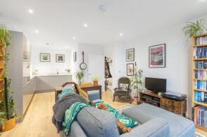 Flat 3, Gatesby Court, Hatcham Street, Lower Sydenham, London SE26 5FQ