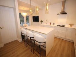 32, Conway Road, Cwm-parc, Treorchy CF42 6UR