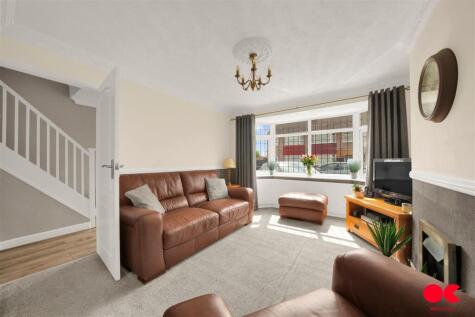 South Hall Drive, Rainham