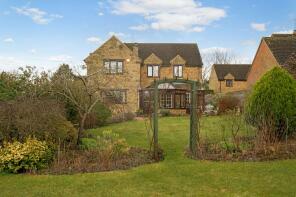 5, Hanwell Court, Banbury OX17 1HF
