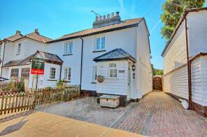 2, North View Cottages, Ware Road, Ware SG12 8RF