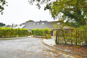 4, Greywell, Christchurch BH23 6AJ