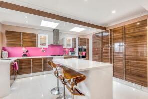 37, Slough Road, Iver SL0 0DW