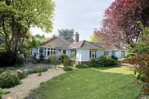 Pendale, Chalkcroft Lane, Andover SP11 0RQ