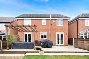 23, Eshton Rise, Bawtry, Doncaster DN10 6XN