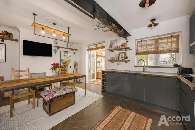 Kitchen/Dining Room